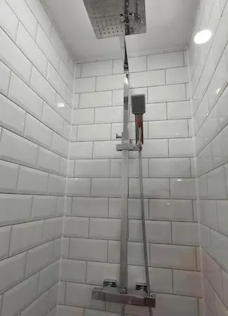 Stunning 4bed Townhouse By Hic & Trendy Kings Quarter! Feriehus Harrogate